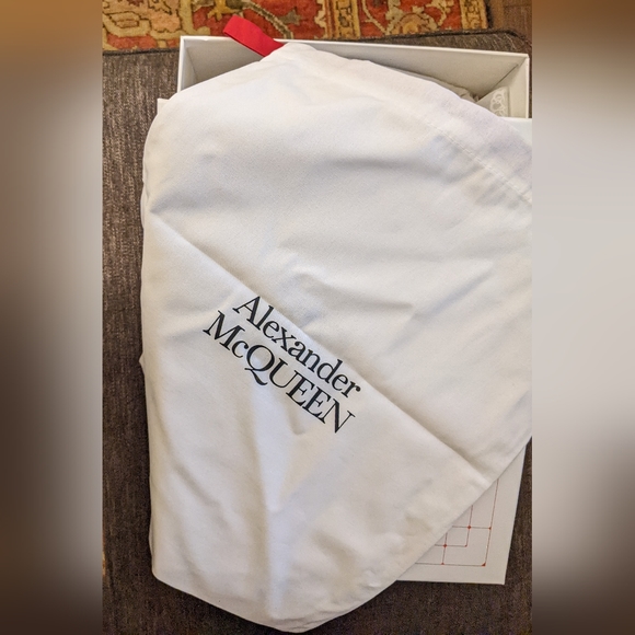 Alexander McQueen 37.5 Lucent black leather cutout lug sole shoes Edgy NWT Box - Picture 13 of 16